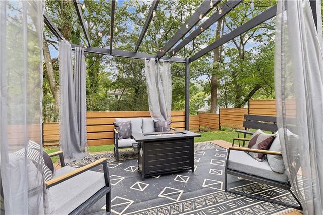 2330 Paul NW Avenue, Atlanta, GA 30318