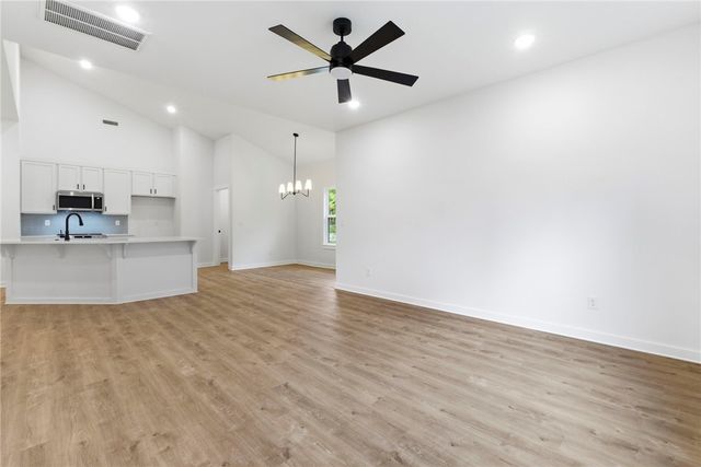 5 St. Asaph Drive, Bella Vista, AR 72714