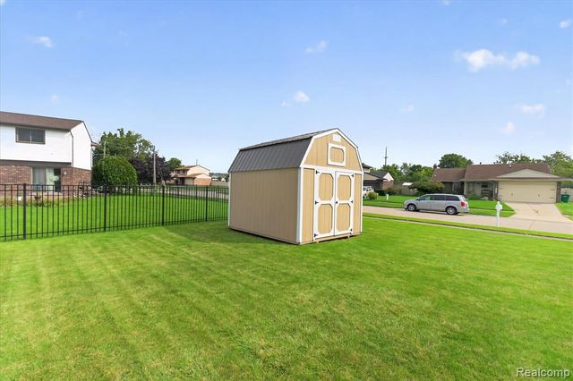 20110 Red Cedar Drive, Brownstown, MI 48183
