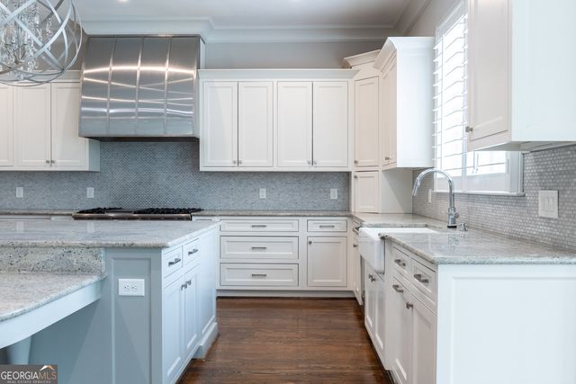 22 Mount Paran Road, Atlanta, GA 30327