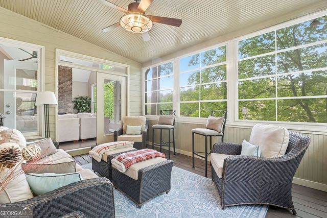 165 Narrows Drive, Waleska, GA 30183
