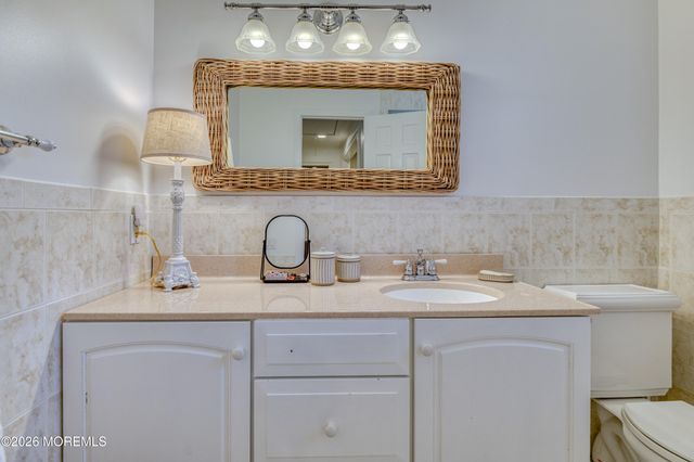 116 Stavola Road, Middletown, NJ 07748