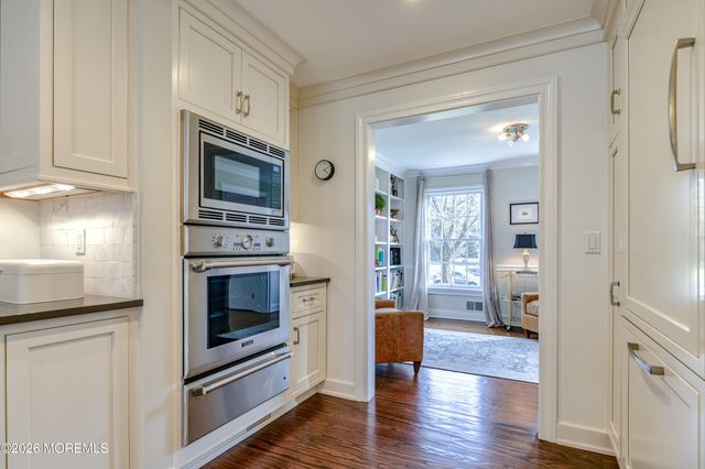 116 Stavola Road, Middletown, NJ 07748