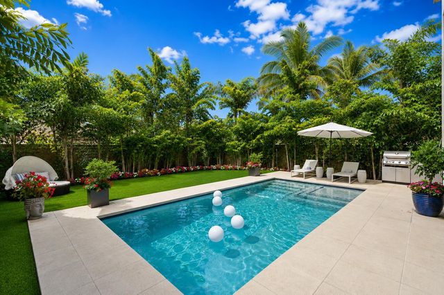 238 SE 4TH Avenue, Delray Beach, FL 33483