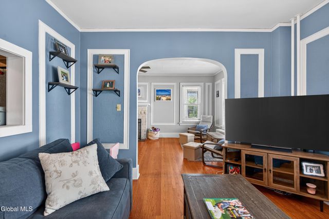 34 Marwill Street, Albany, NY 12209