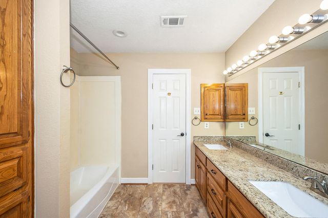 4200 County Road 502e, Sweeny, TX 77480