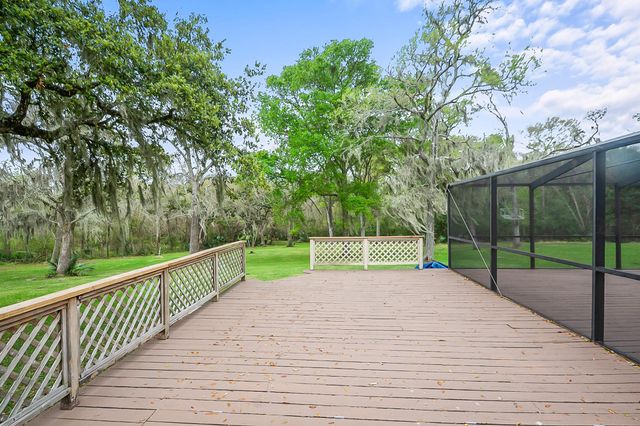 4200 County Road 502e, Sweeny, TX 77480