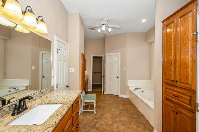 4200 County Road 502e, Sweeny, TX 77480