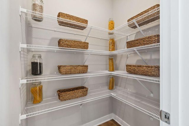 17218 Dimension Avenue, Lakeville, MN 55044