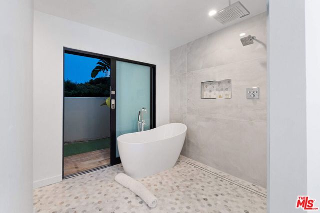 3235 Steven Drive, Encino, CA 91436