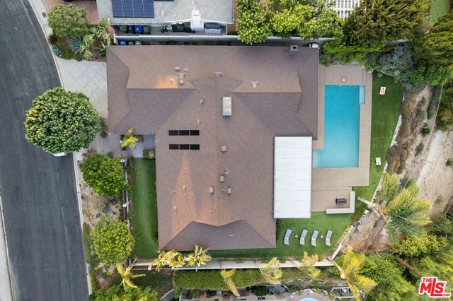 3235 Steven Drive, Encino, CA 91436
