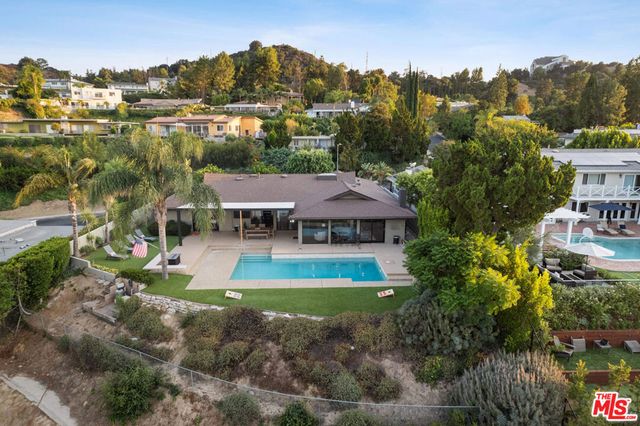 3235 Steven Drive, Encino, CA 91436