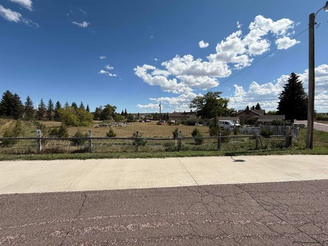 202 5TH ST, Chugwater, WY 82210