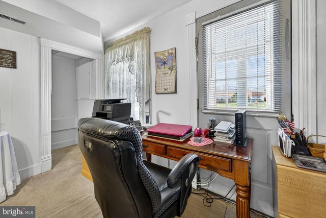 57 SCHOOL HOUSE RD, Washington, VA 22747