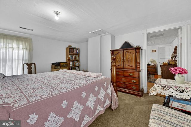 57 SCHOOL HOUSE RD, Washington, VA 22747