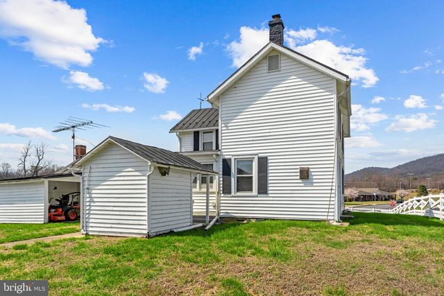 57 SCHOOL HOUSE RD, Washington, VA 22747