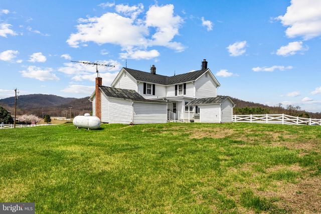 57 SCHOOL HOUSE RD, Washington, VA 22747