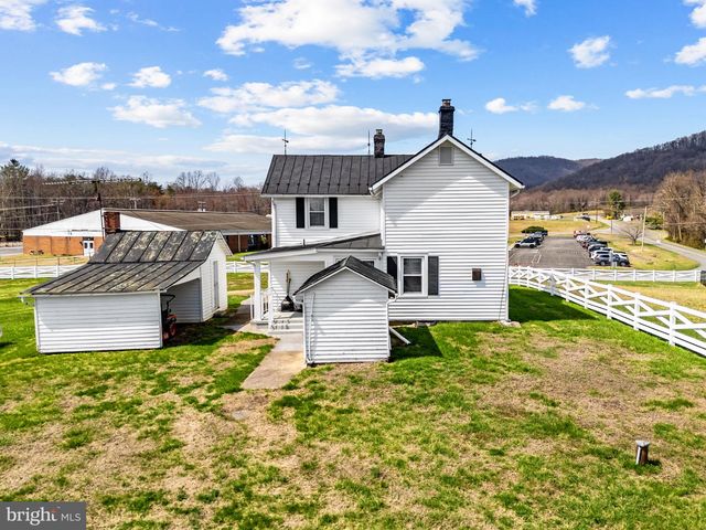 57 SCHOOL HOUSE RD, Washington, VA 22747