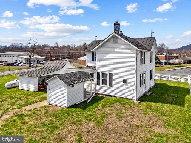 57 SCHOOL HOUSE RD, Washington, VA 22747