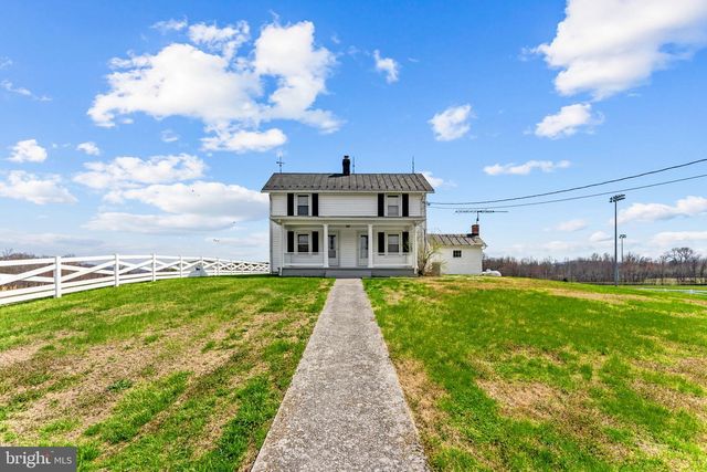 57 SCHOOL HOUSE RD, Washington, VA 22747