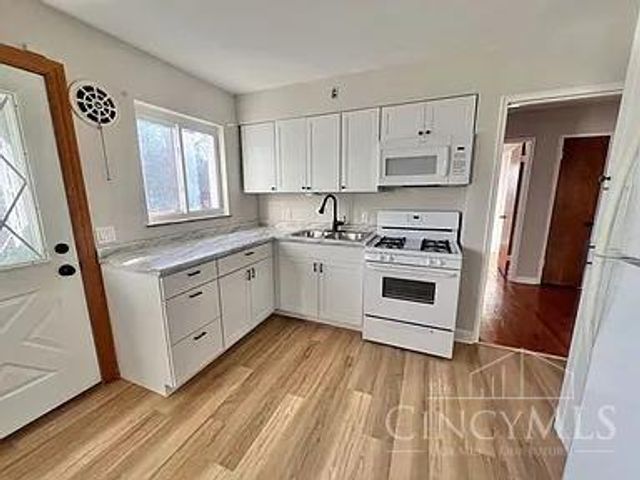 1116 Madeleine Circle, Springfield Twp., OH 45231