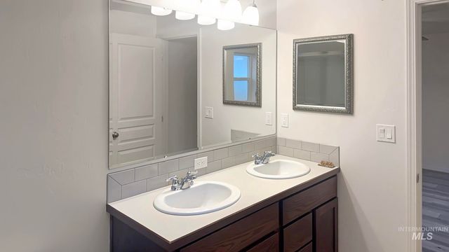 5223 Junegrass Way, Caldwell, ID 83607