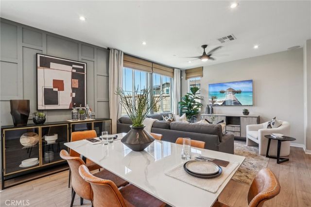 6341 Sierra Vista Lane, Fontana, CA 92336