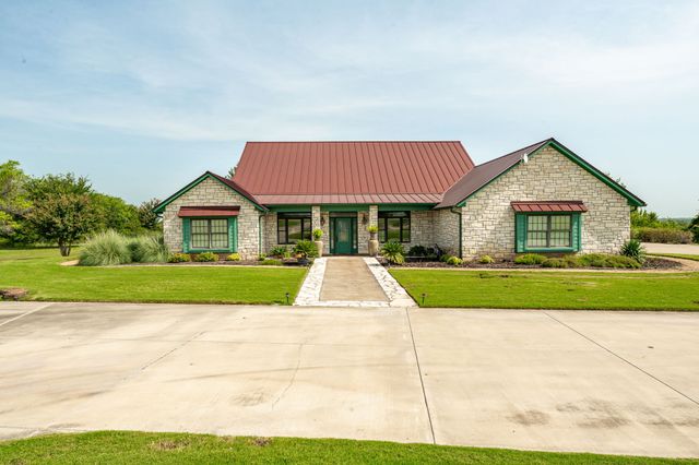 501 County Road 103 1, Comanche, TX 76442