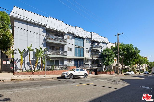 1734 N Fuller Avenue 201, Los Angeles, CA 90046
