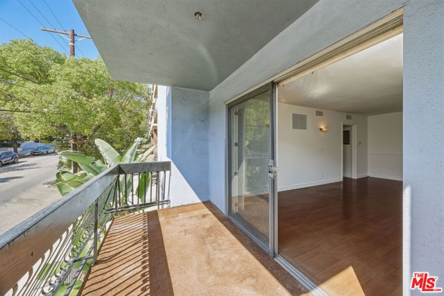 1734 N Fuller Avenue 201, Los Angeles, CA 90046