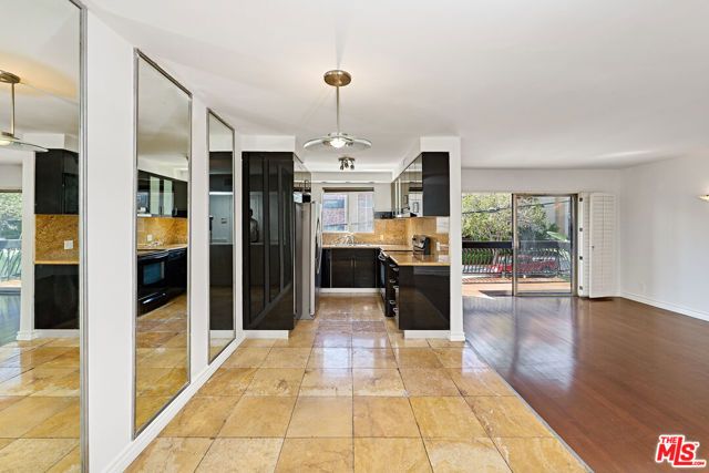 1734 N Fuller Avenue 201, Los Angeles, CA 90046