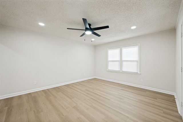 420 Arthur Drive, Hurst, TX 76053