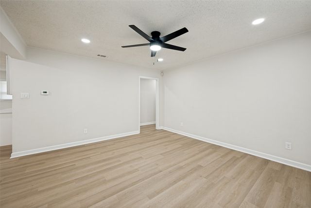 420 Arthur Drive, Hurst, TX 76053