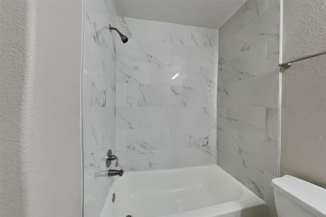 8902 Carmel Grove Lane, Richmond, TX 77407