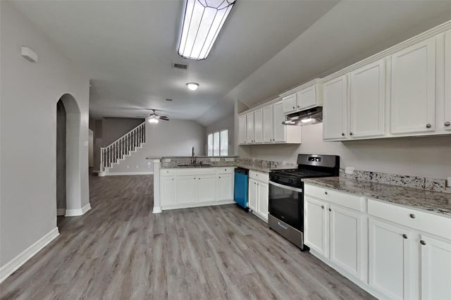 8902 Carmel Grove Lane, Richmond, TX 77407