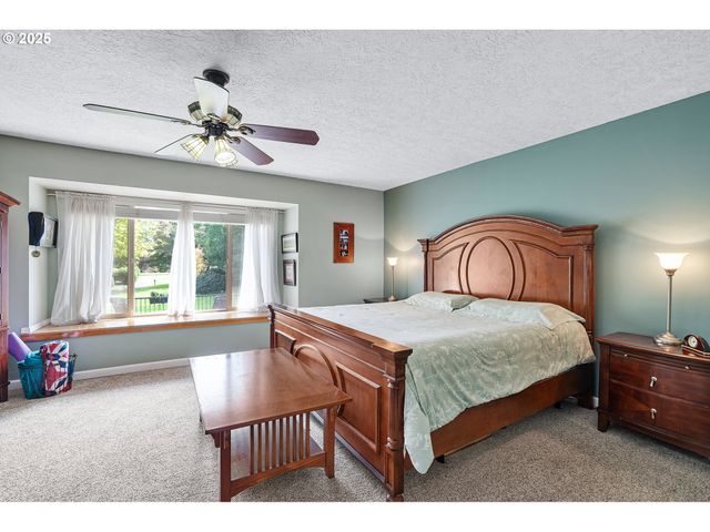 7995 Sw SACAJAWEA Way, Wilsonville, OR 97070