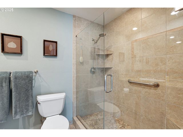 7995 Sw SACAJAWEA Way, Wilsonville, OR 97070