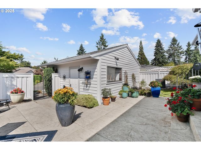 7995 Sw SACAJAWEA Way, Wilsonville, OR 97070