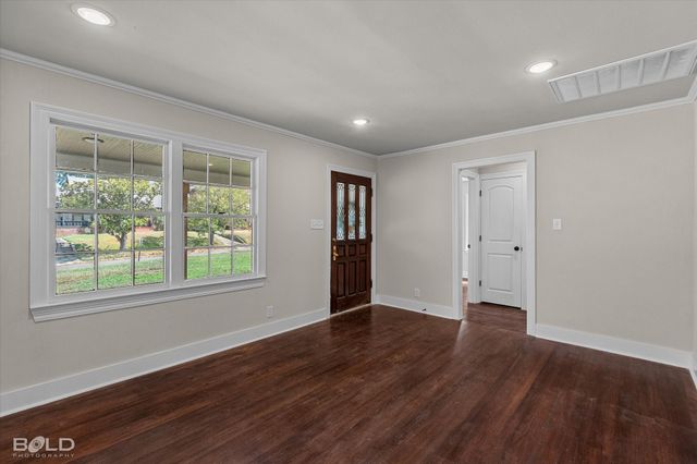 547 Forest Avenue, Shreveport, LA 71104