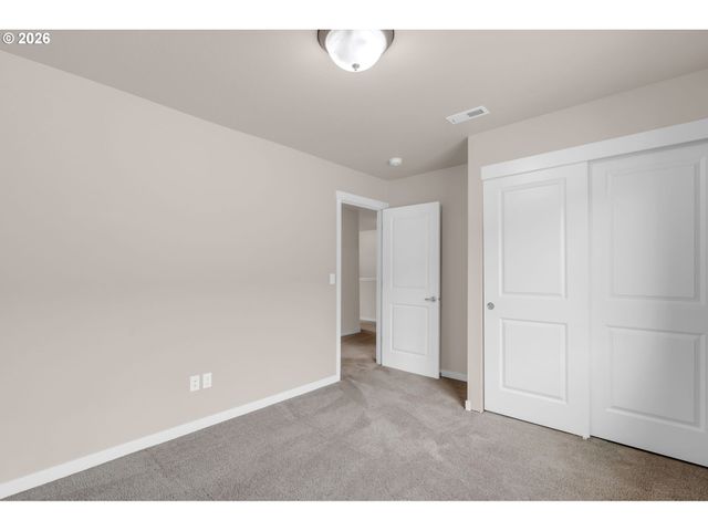 1322 Ne 82ND Dr, Vancouver, WA 98665