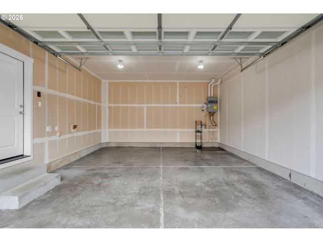 1322 Ne 82ND Dr, Vancouver, WA 98665
