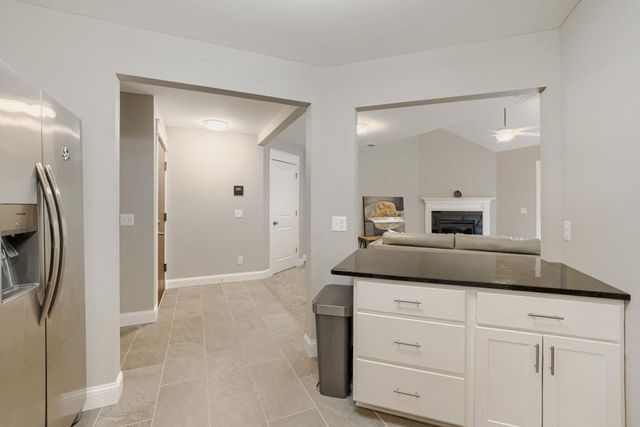 15600 26th Avenue N D, Plymouth, MN 55447
