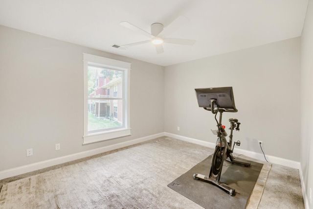 15600 26th Avenue N D, Plymouth, MN 55447