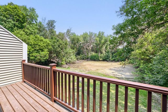 15600 26th Avenue N D, Plymouth, MN 55447