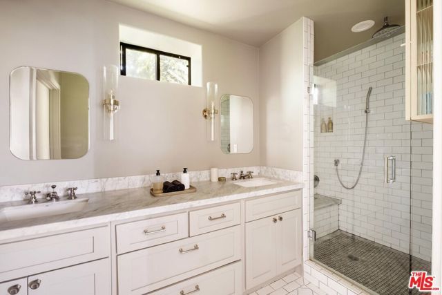 6677 Maryland Drive, Los Angeles, CA 90048