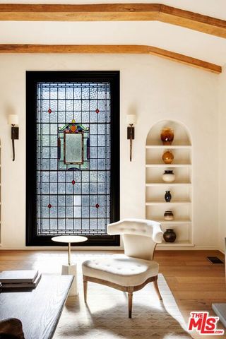 6677 Maryland Drive, Los Angeles, CA 90048