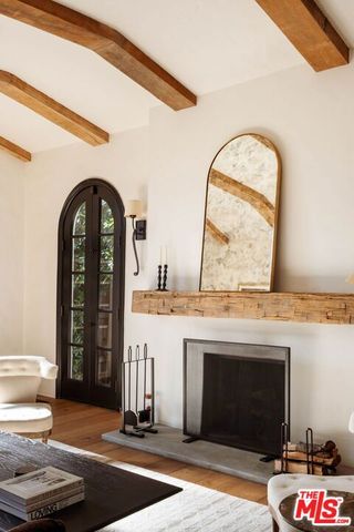 6677 Maryland Drive, Los Angeles, CA 90048