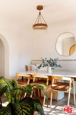 6677 Maryland Drive, Los Angeles, CA 90048