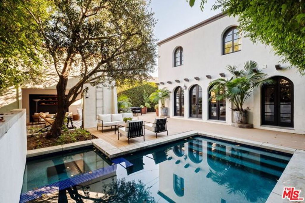 6677 Maryland Drive, Los Angeles, CA 90048