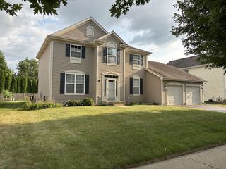 624 Vista Drive, Oswego, IL 60543